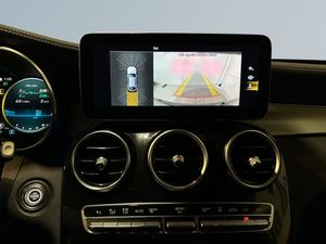 Mercedes GLC300 bild 11