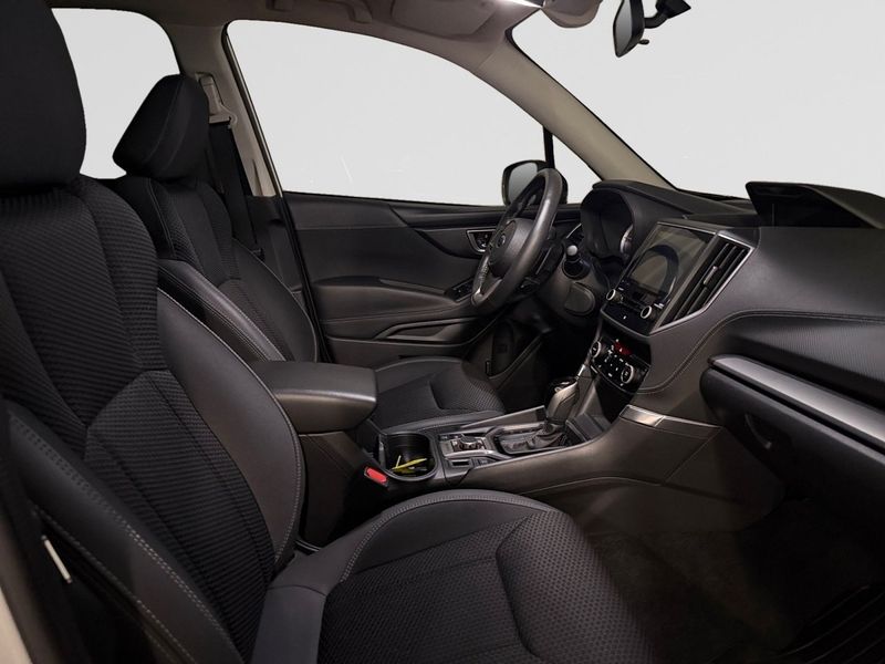 Subaru Forester bild 17