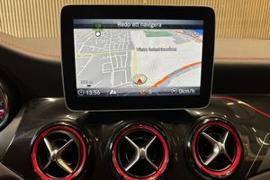 Mercedes CLA45 AMG bild 11