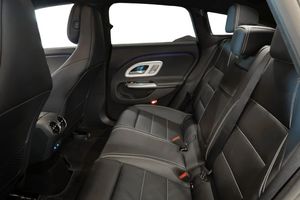 Mercedes CLA350 bild 10