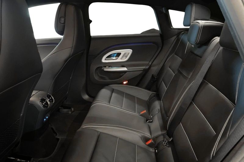 Mercedes CLA350 bild 10