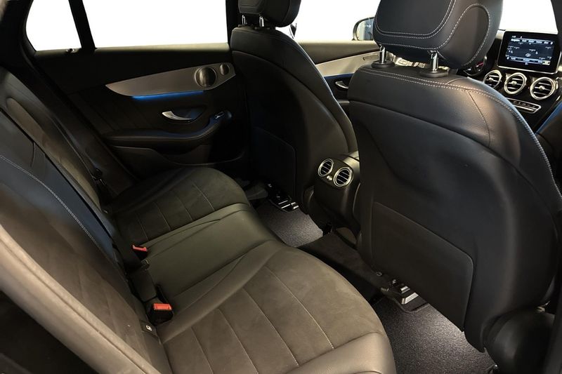 Mercedes GLC220 bild 18