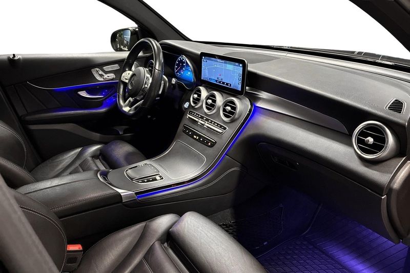 Mercedes GLC300 bild 11