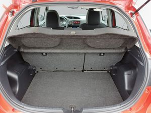 Toyota Yaris bild 10