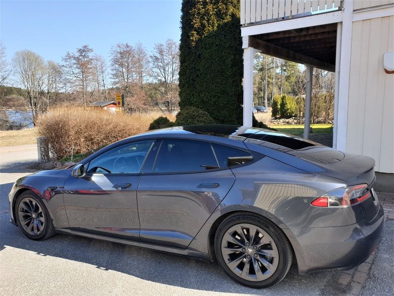 Tesla Model S bild 16