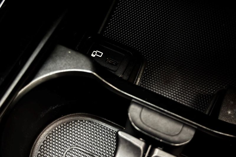 Mercedes GLB200 bild 30