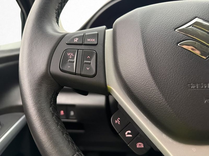 Suzuki S-CROSS bild 21