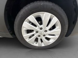 Suzuki S-CROSS bild 34