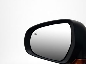 Suzuki S-CROSS bild 11