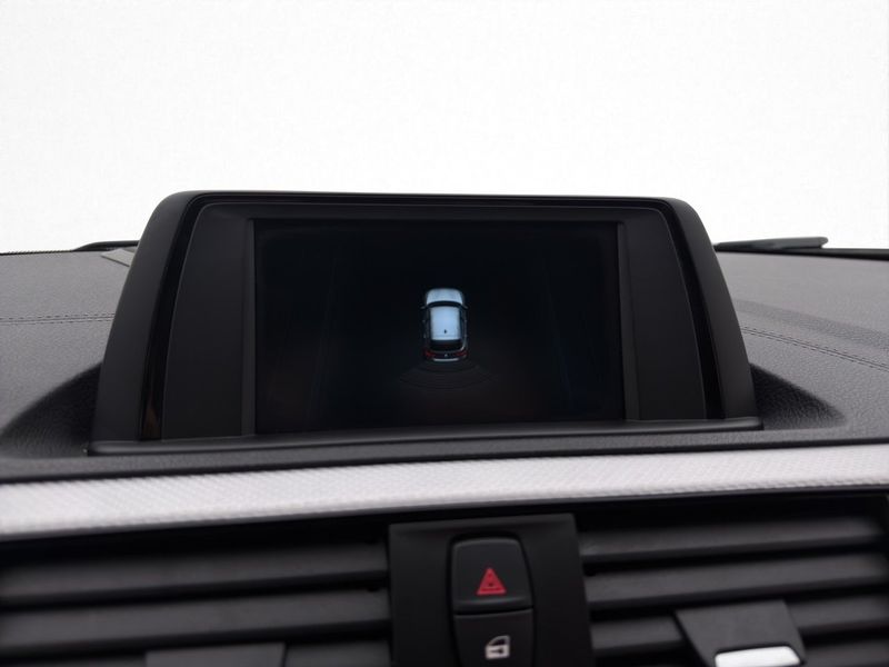 BMW 118 bild 13