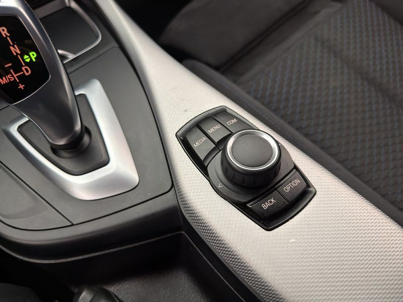 BMW 118 bild 21