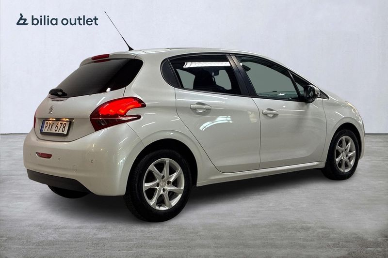 Peugeot 208 bild 6