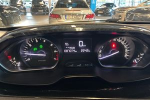 Peugeot 208 bild 16
