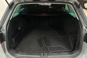 Volkswagen Passat bild 10