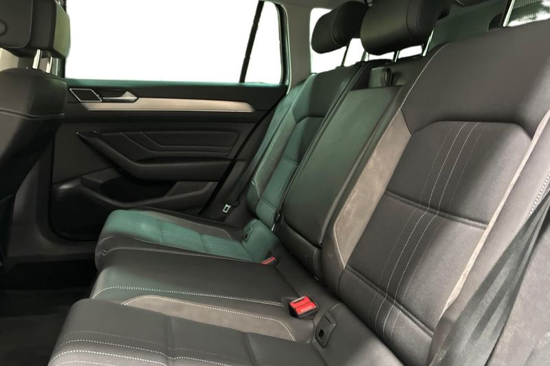 Volkswagen Passat bild 14