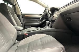 Volkswagen Passat bild 15