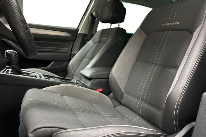 Volkswagen Passat bild 13