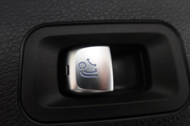 Mercedes E300 bild 16