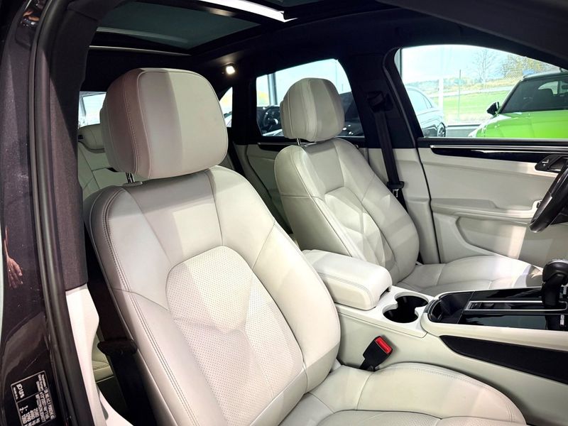 Porsche Macan bild 16
