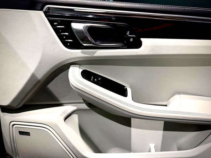 Porsche Macan bild 15