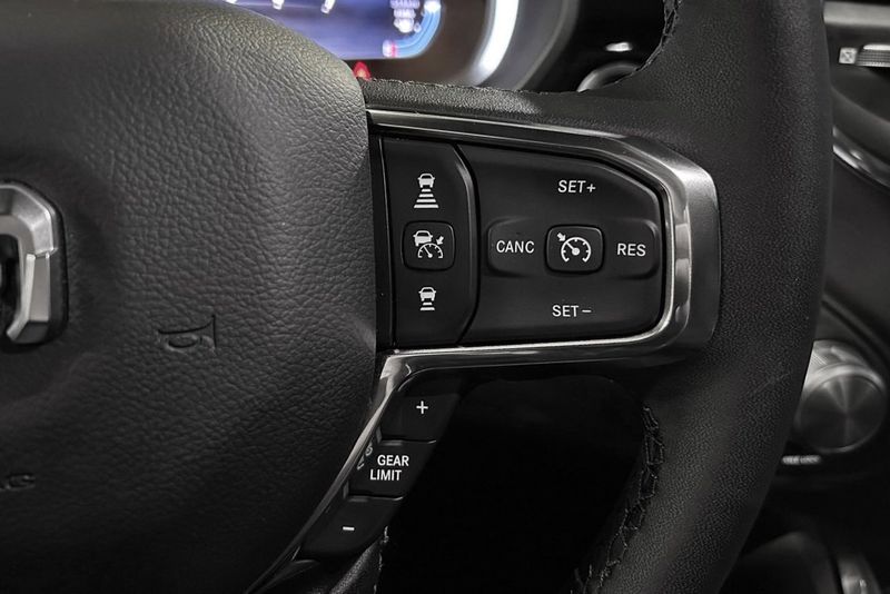Dodge Ram bild 32
