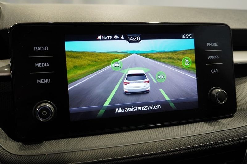 Skoda Fabia bild 13