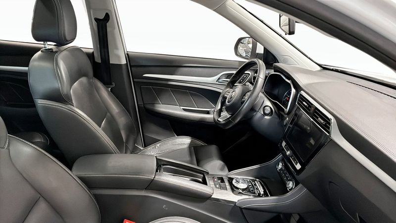 MG ZS EV bild 3