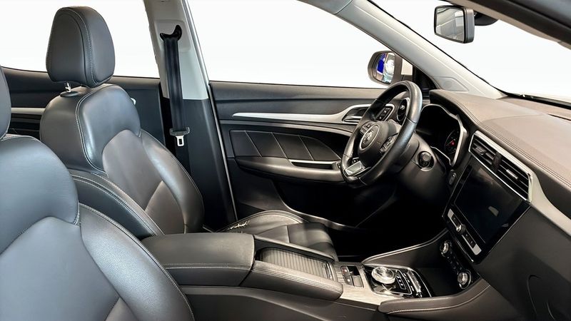 MG ZS EV bild 3
