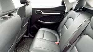 MG ZS EV bild 5