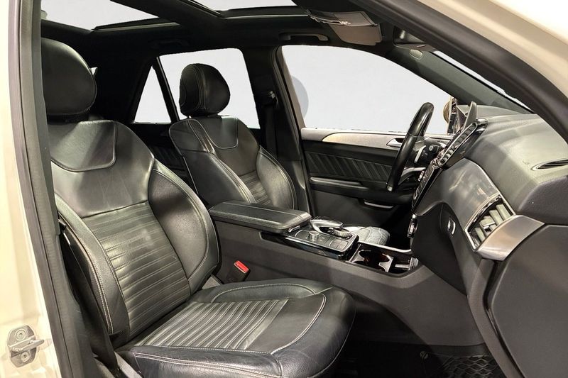 Mercedes GLE350 bild 17