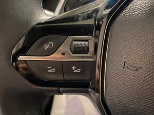 Peugeot 208 bild 19