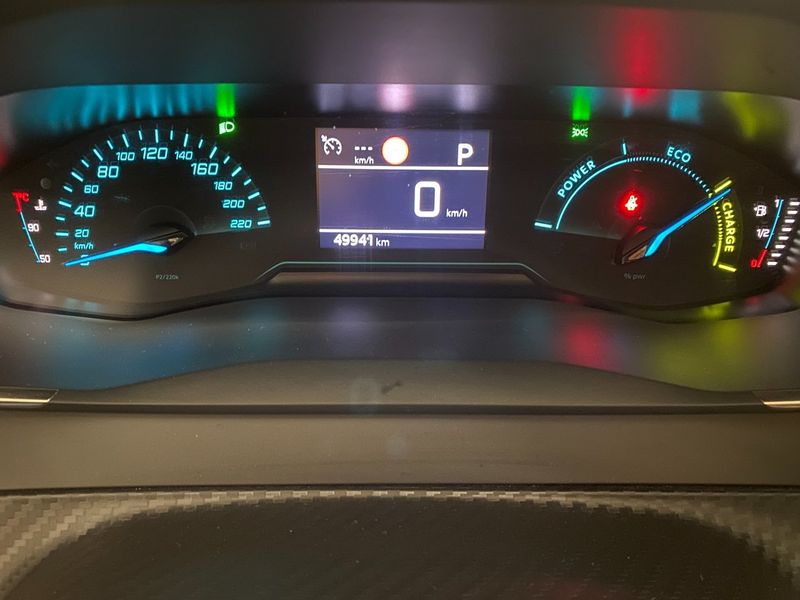 Peugeot 208 bild 11