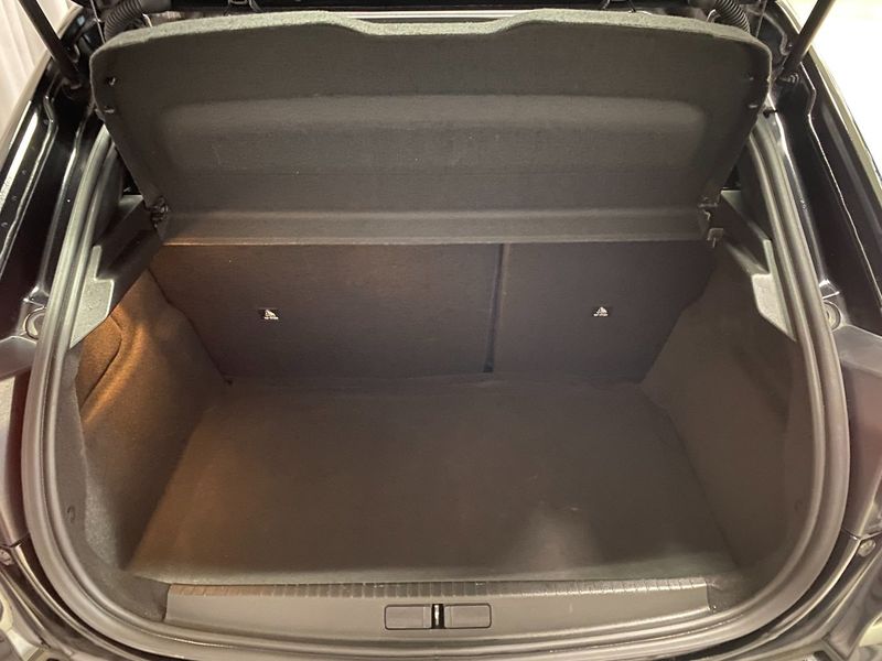 Peugeot 208 bild 6