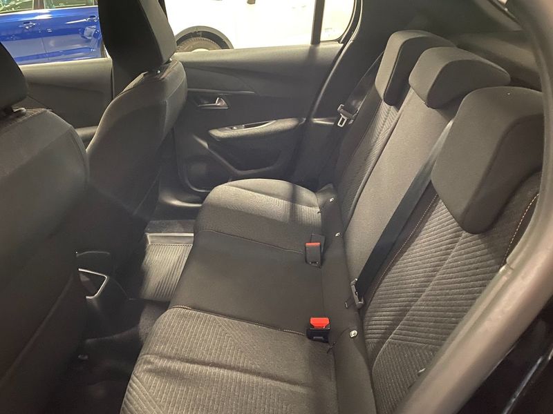 Peugeot 208 bild 7