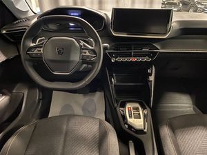 Peugeot 208 bild 8