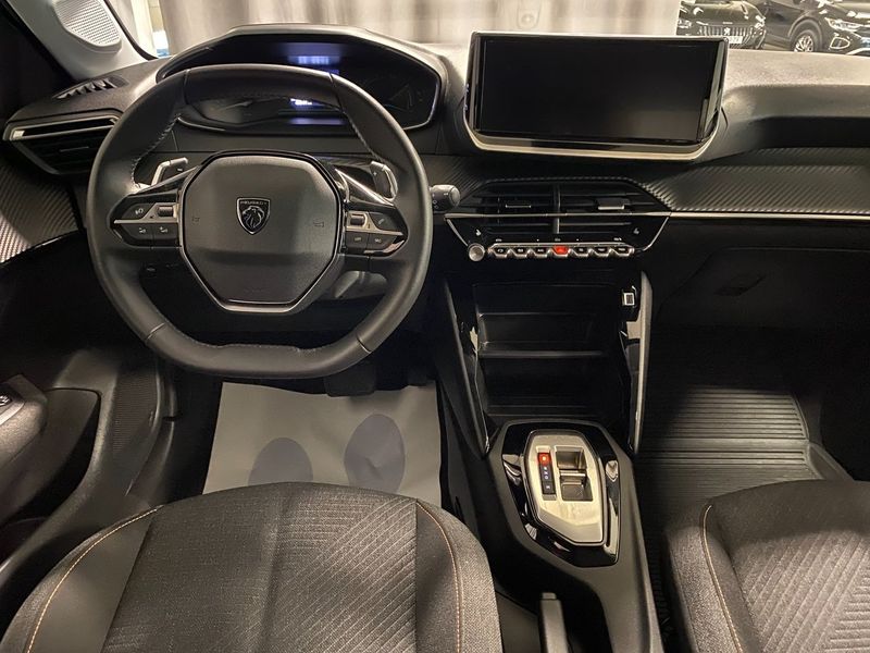 Peugeot 208 bild 8