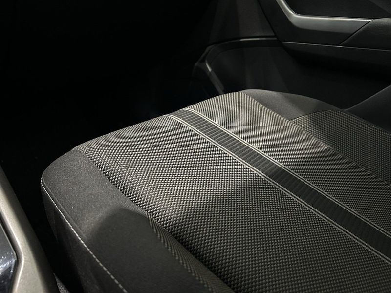 Volkswagen T-Roc bild 13