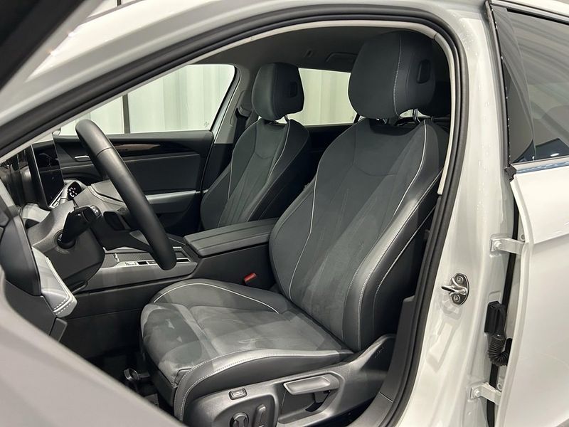 Volkswagen Passat bild 6