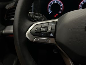 Volkswagen Passat bild 11
