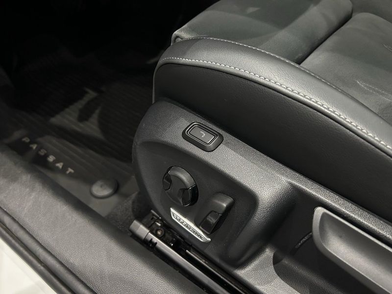 Volkswagen Passat bild 7