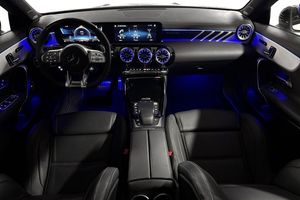 Mercedes CLA45 AMG bild 19