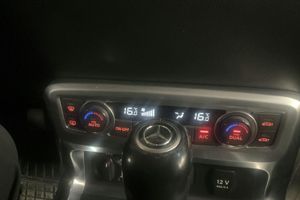 Mercedes X250 bild 12
