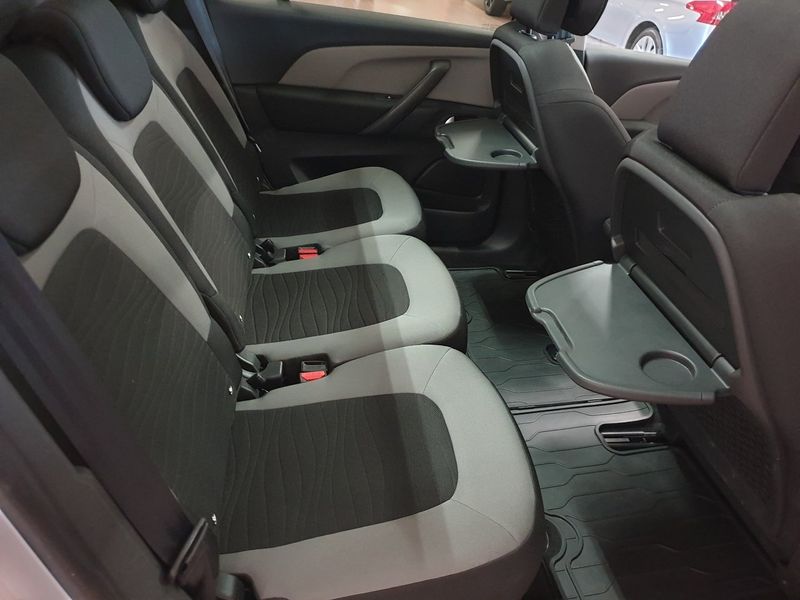 Citroen C4 Picasso bild 8
