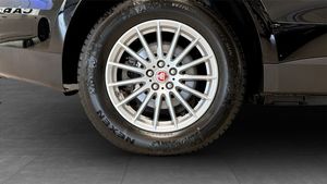 Jaguar F-Pace bild 9