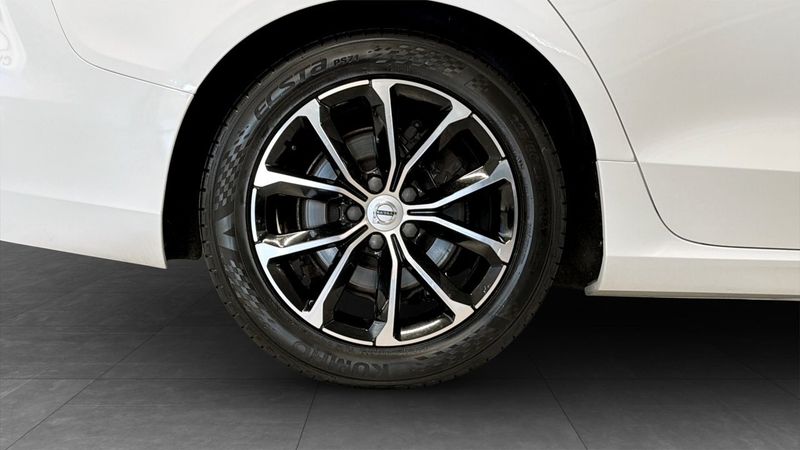 Volvo V60 bild 9