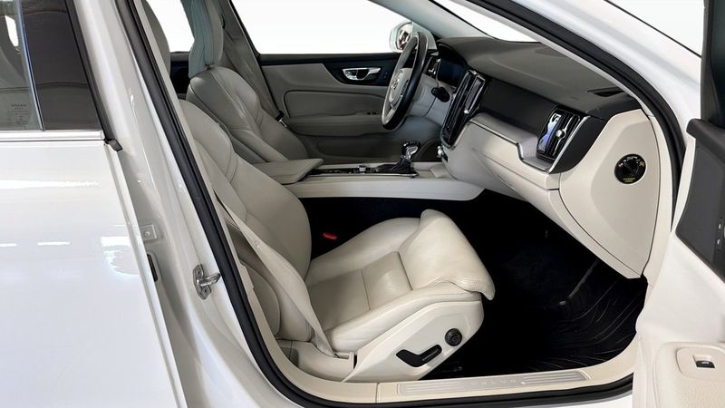 Volvo V60 bild 3