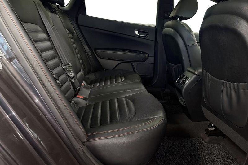 Kia Optima bild 22