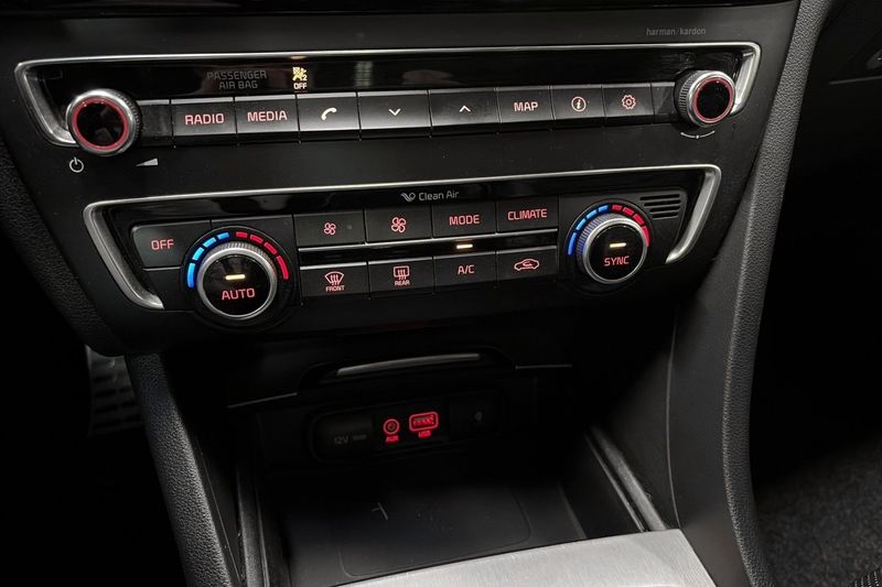 Kia Optima bild 17