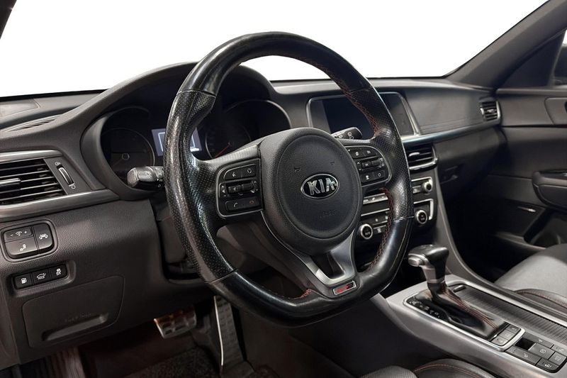 Kia Optima bild 8