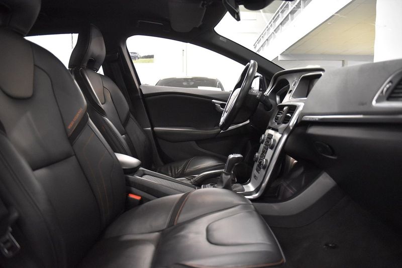 Volvo V40 bild 12